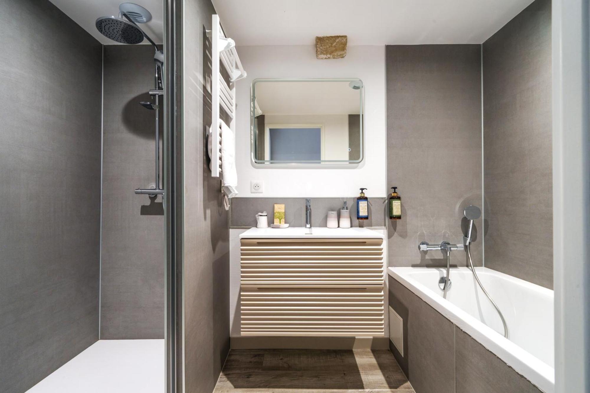 The Originals Boutique, Hotel Le George , Loches Eksteriør bilde