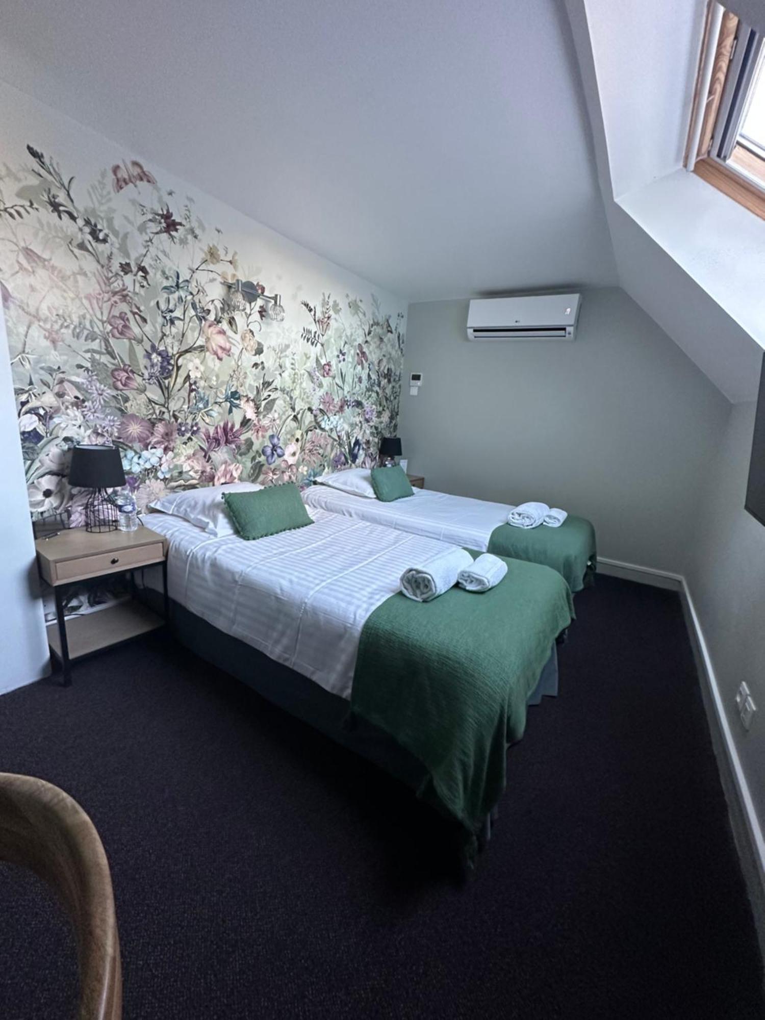 The Originals Boutique, Hotel Le George , Loches Eksteriør bilde